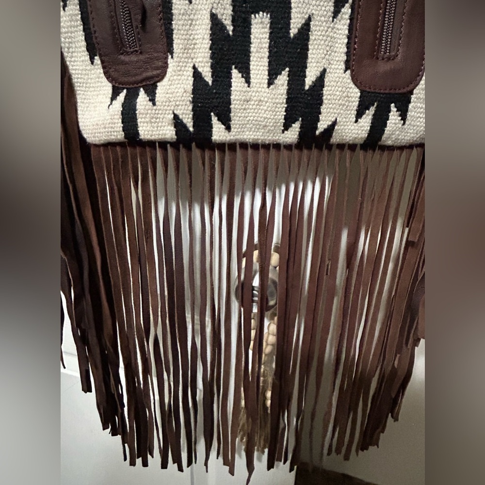 NEW American Darling Bag with Fringe & Leather Conceal and Carry. Saddle Purse - Picture 7 of 9